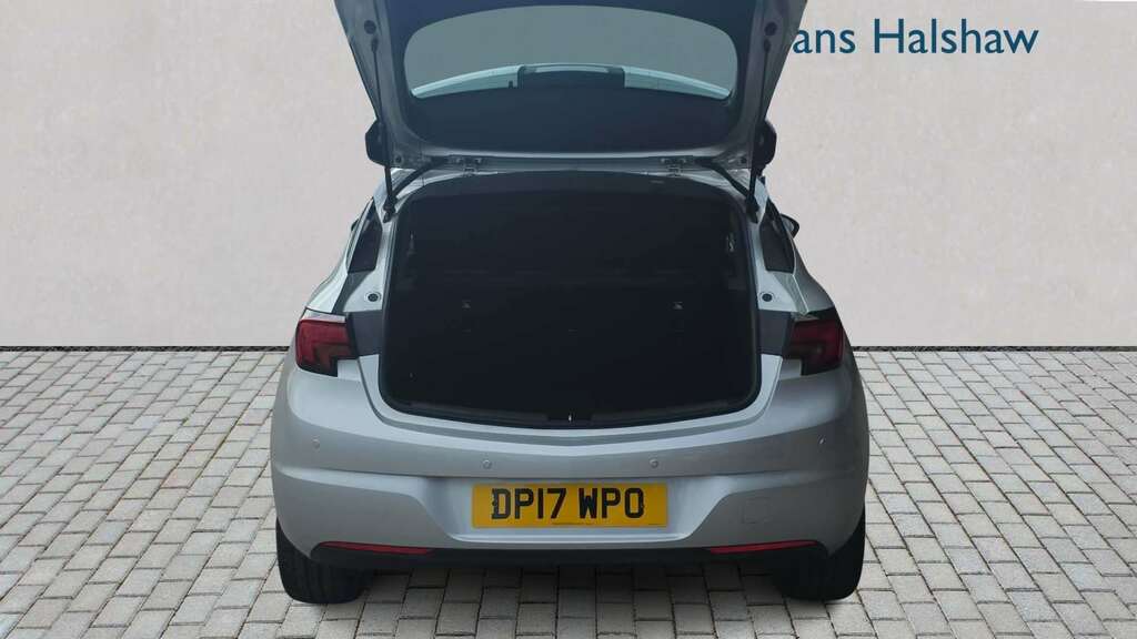 Vauxhall Astra 1.0T 12V Ecoflex Sri Nav 2017 DP17WPO Silver #5