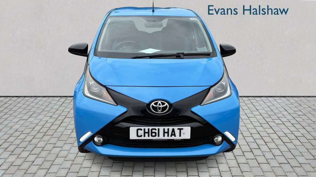 Toyota Aygo 1.0 Vvt-i X-cite 2 2015 PL15HRZ Blue #4