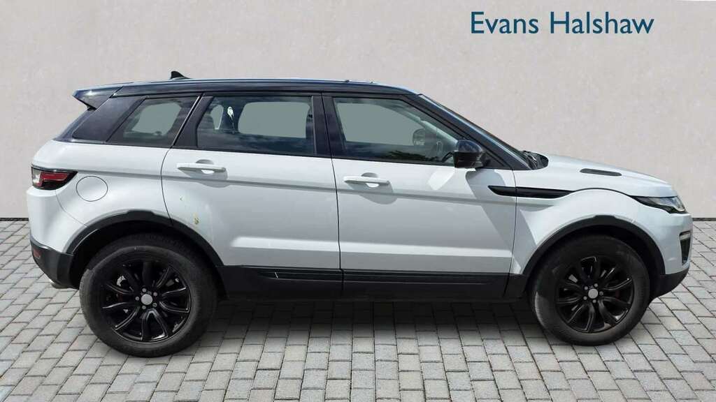 Land Rover Range Rover Evoque 2.0 Td4 Se Tech 2016 GV16XLU White #3