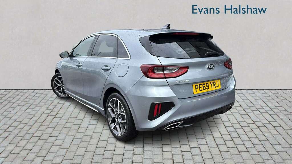 Kia Ceed 1.4T Gdi Isg Gt-line Lunar Edition 2019 PE69YRJ Silver #2