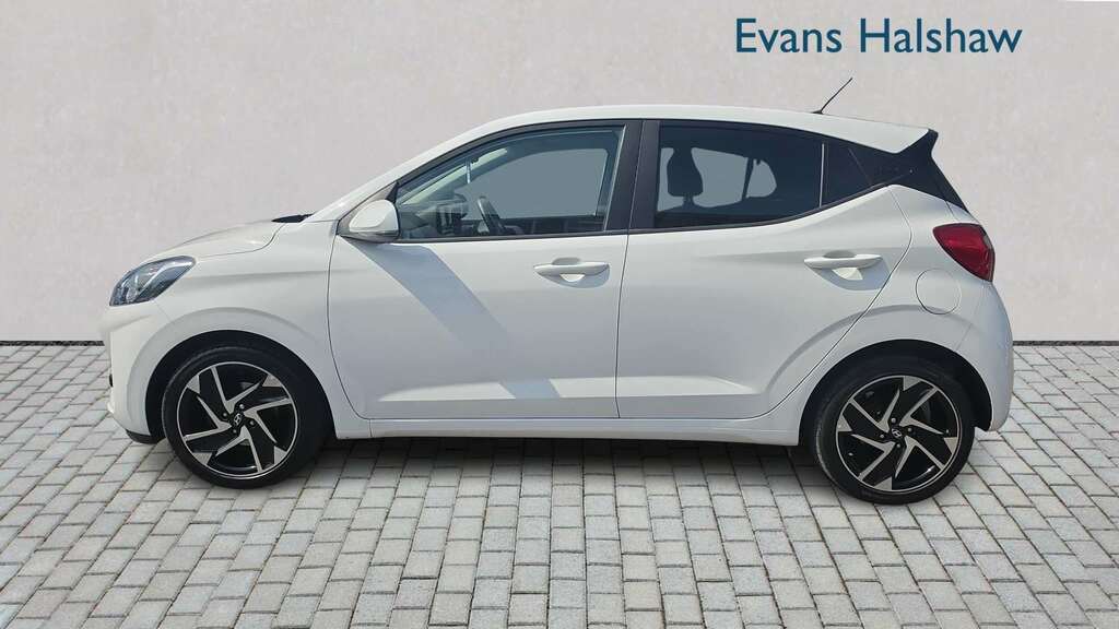 Hyundai I10 1.0 Mpi Premium 2022 FX22YYK White #2