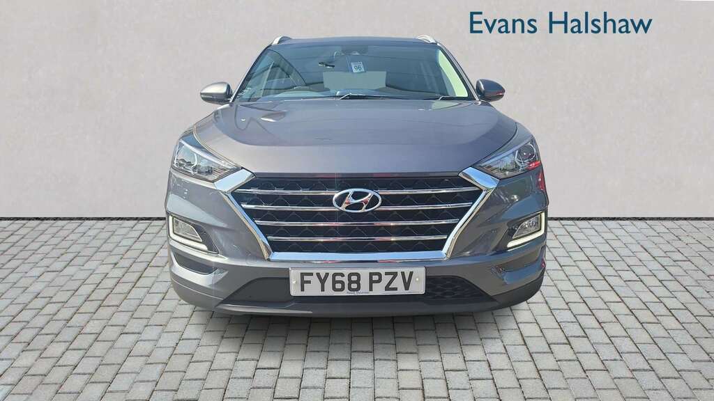 Hyundai Tucson 1.6 Gdi Se Nav 2Wd 2018 FY68PZV Grey #3