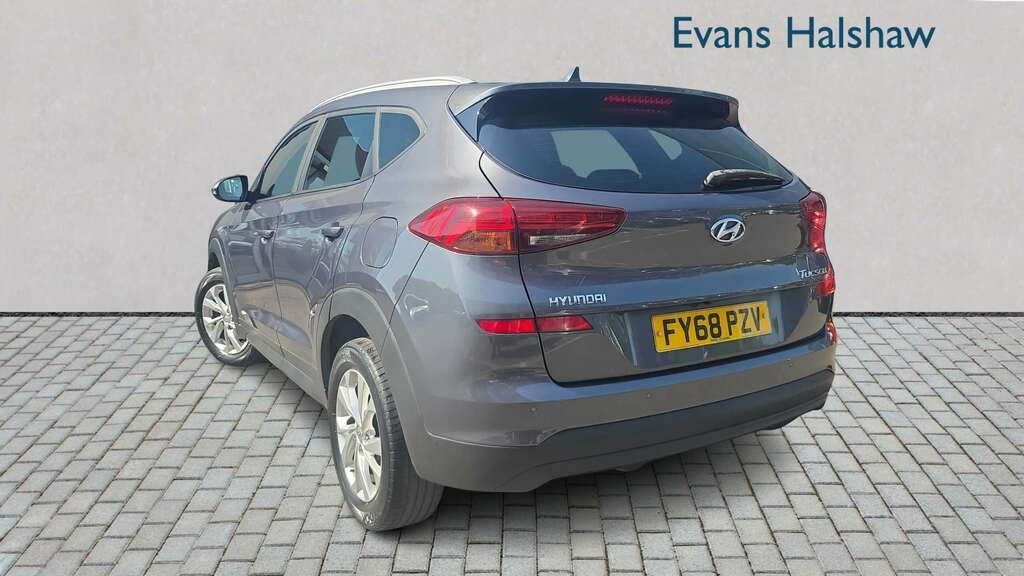 Hyundai Tucson 1.6 Gdi Se Nav 2Wd 2018 FY68PZV Grey #2