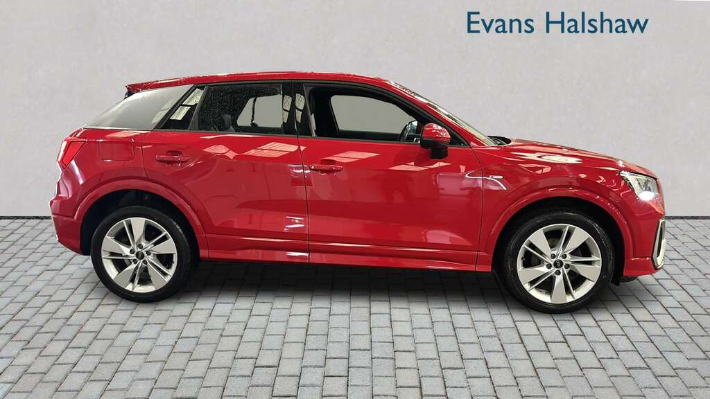 Audi Q2 30 Tfsi S Line 2021 RE21OYT Red #3