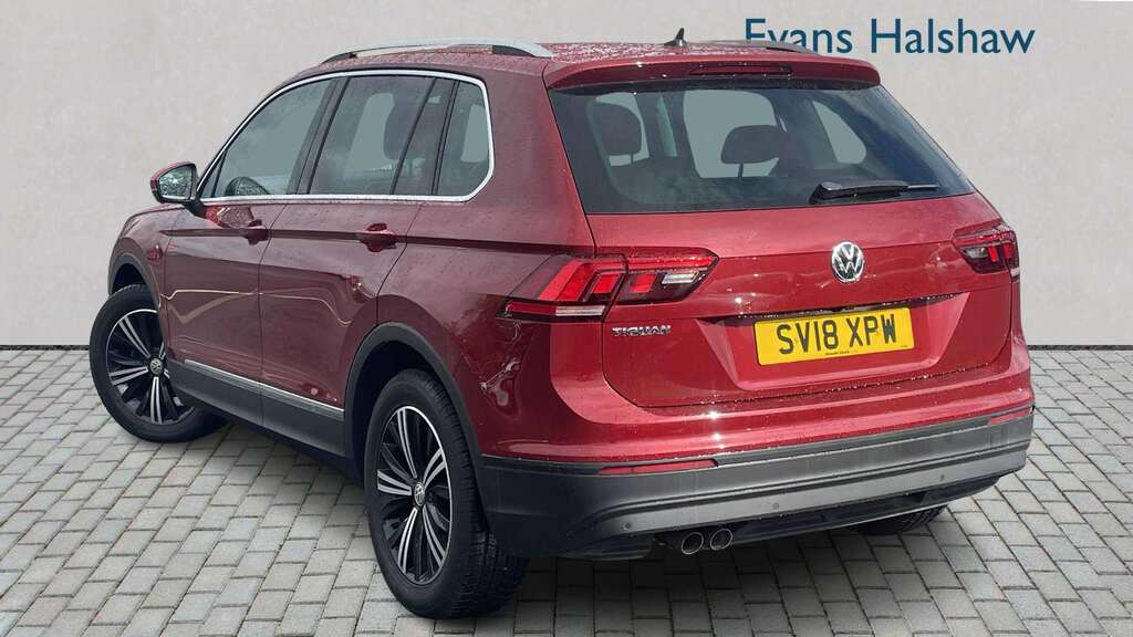 Volkswagen Tiguan 1.4 Tsi 150 Se Nav 2018 Red
