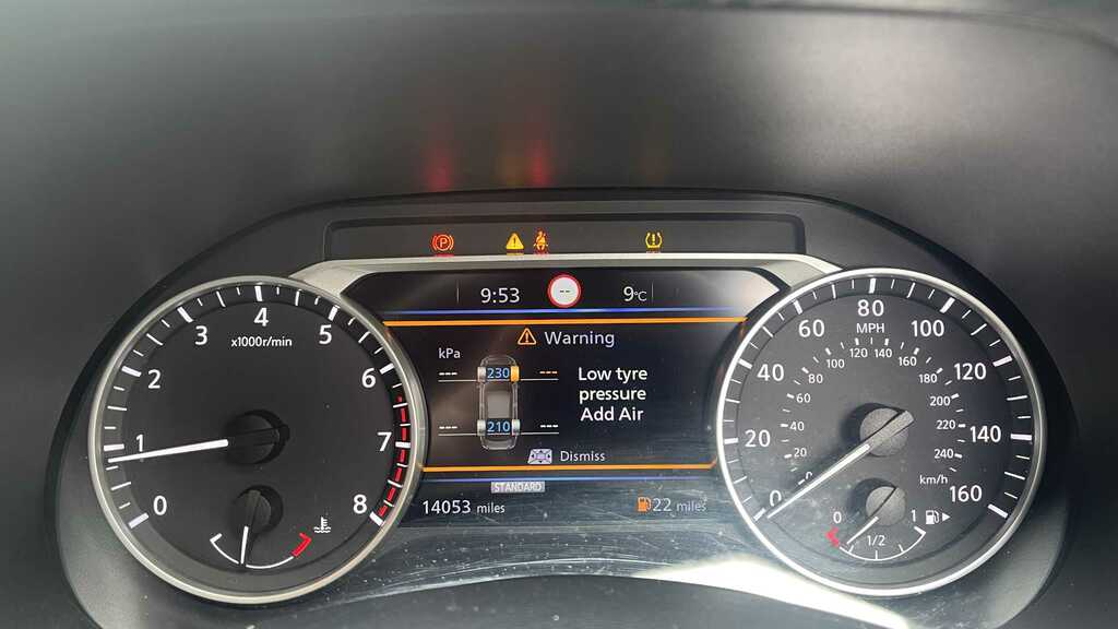 Nissan Juke 1.0 Dig-t 114 N-connecta 2023 WN23VRK Black #6