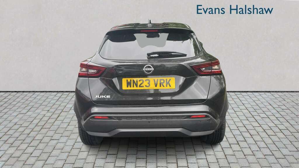 Nissan Juke 1.0 Dig-t 114 N-connecta 2023 WN23VRK Black #4