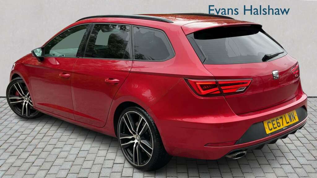 Seat Leon 2.0 Tsi Cupra 300 Dsg 4Drive 2017 Red #2