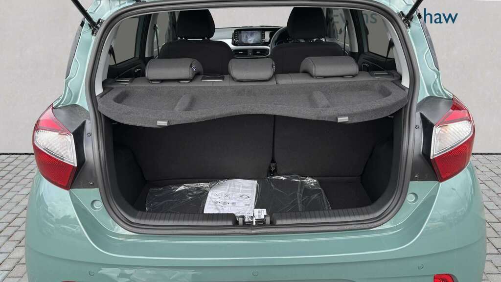 Hyundai I10 1.2 79 Premium Nav 2026 FX26XRZ Green #6