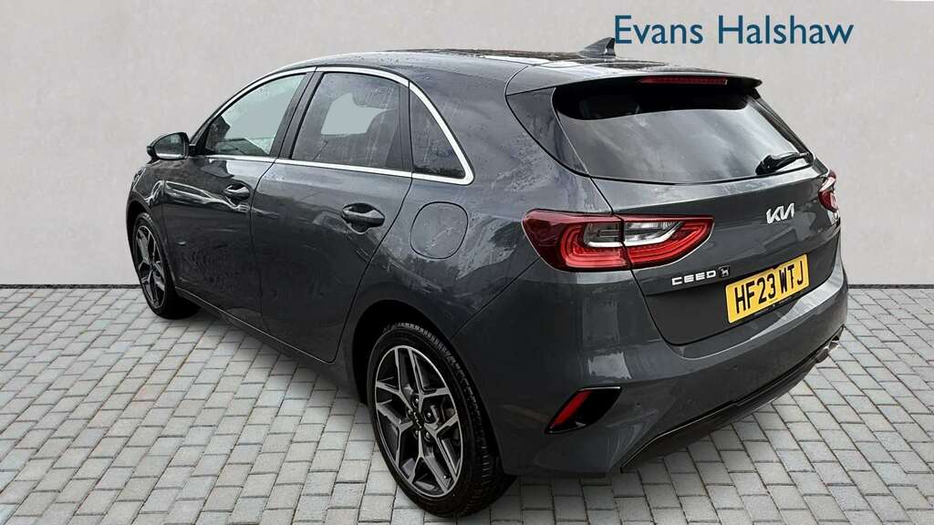 Kia Ceed 1.5T Gdi Isg 3 2023 HF23WTJ Grey #3