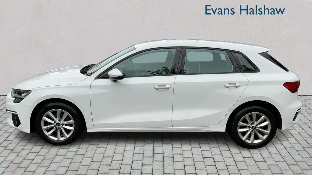 Audi A3 30 Tfsi Technik S Tronic 2023 DA73LHM White #3