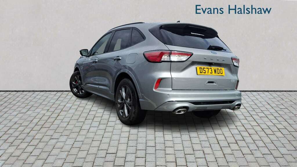 Ford Kuga 1.5 Ecoboost 150 St-line Edition 2023 Silver