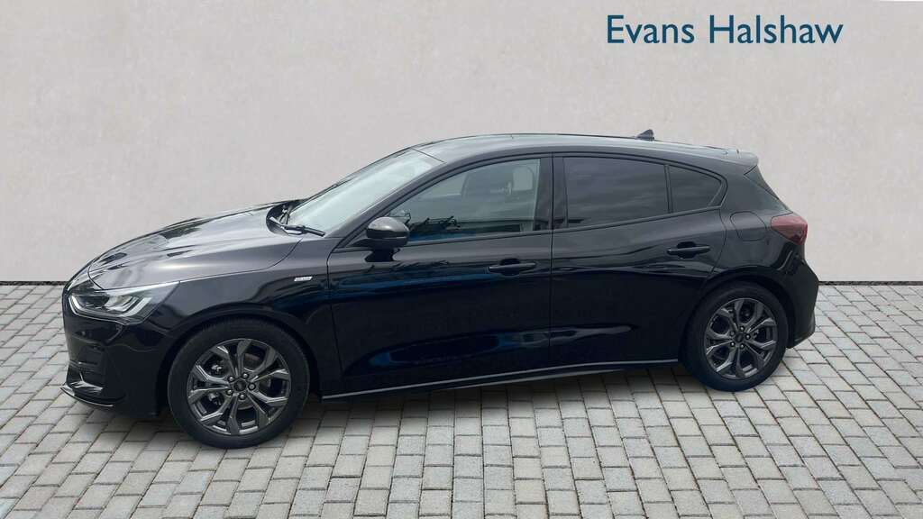 Ford Focus 1.0 Ecoboost Hybrid Mhev St-line 2025 DK75HMH Black #3
