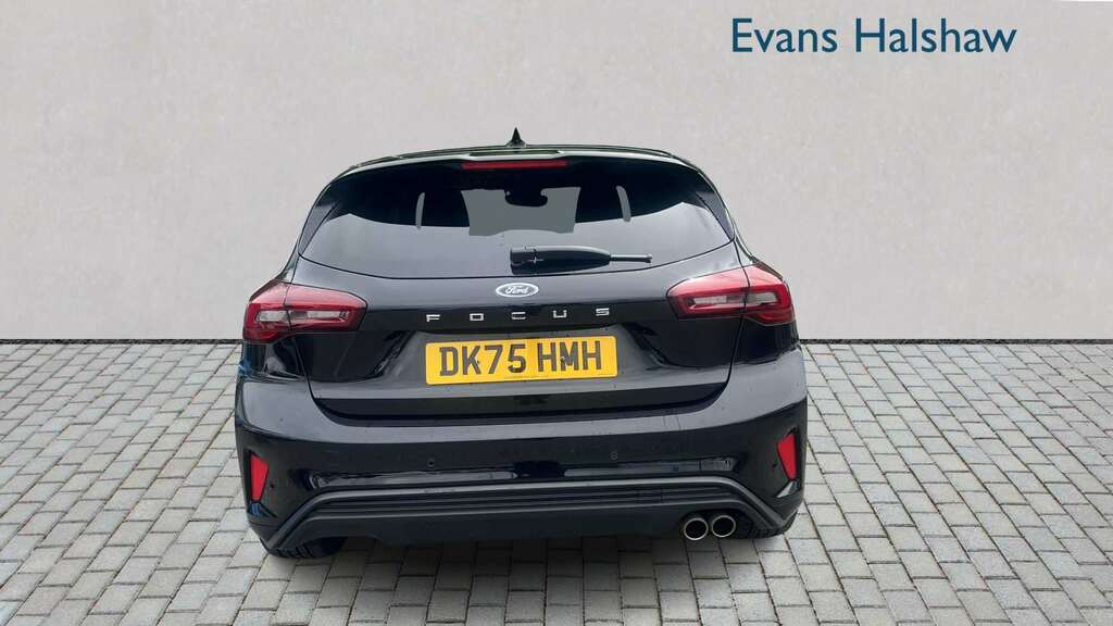 Ford Focus 1.0 Ecoboost Hybrid Mhev St-line 2025 DK75HMH Black #4