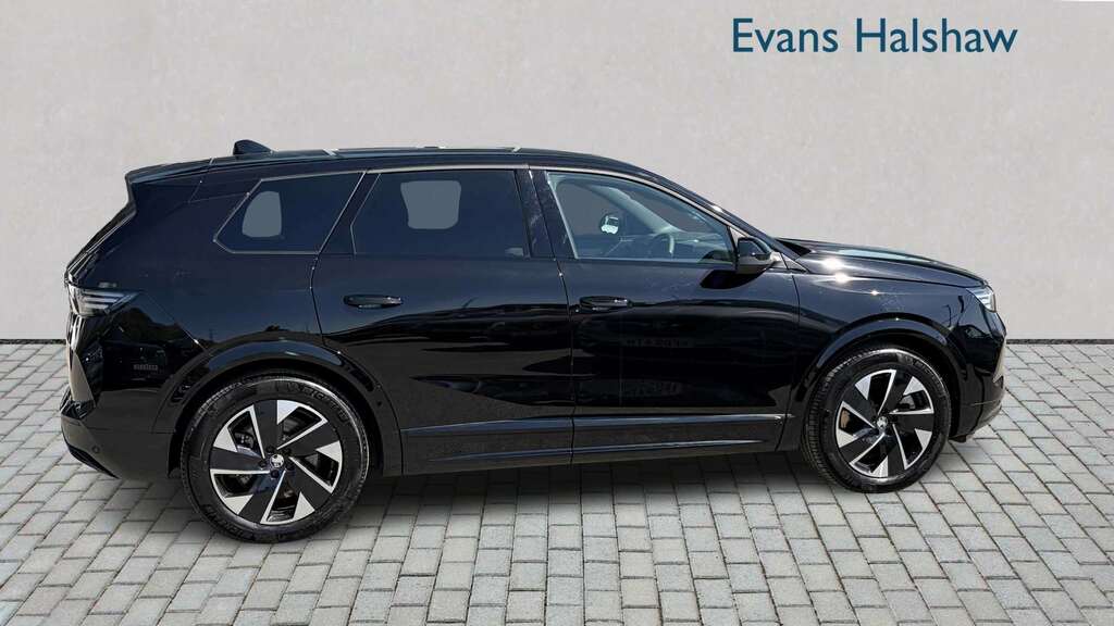 Vauxhall Grandland 157Kw Gs 73Kwh 2024 YY74WBV Black #2