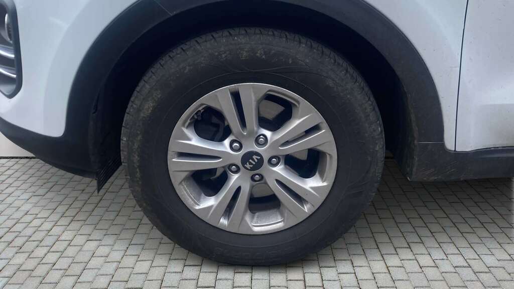 Kia Sportage 1.6 Gdi Isg 1 2018 NV67KKH Blue #4