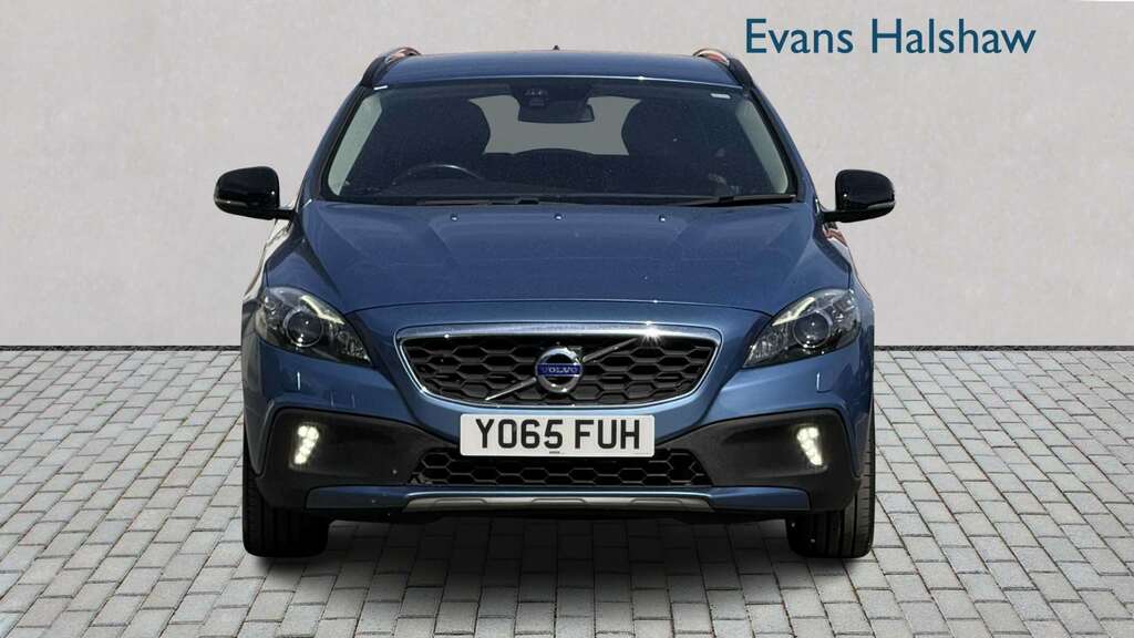 Volvo V40 Cross Country D2 120 Cross Country Lux Geartronic 2015 Blue #4