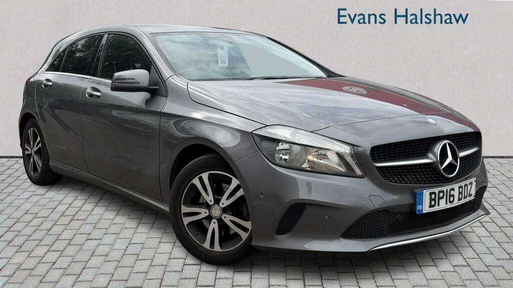 Mercedes-Benz A Class A180 Se Executive 2016 Grey