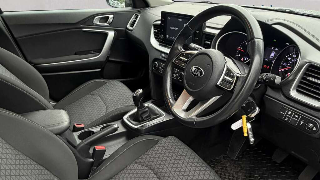 Kia Xceed 1.6 Crdi Isg 2 2020 LG70FUM Silver #4