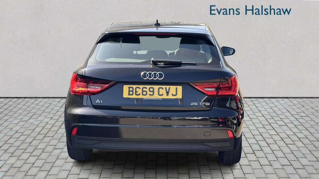Audi A1 25 Tfsi Technik 2020 BC69CVJ Black #5