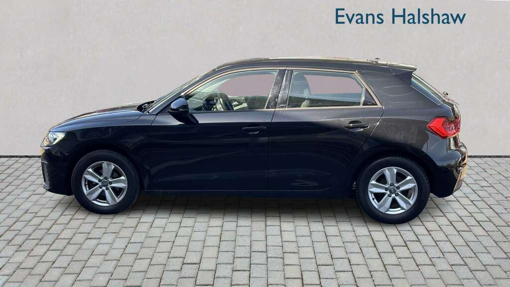 Audi A1 25 Tfsi Technik 2020 BC69CVJ Black #3