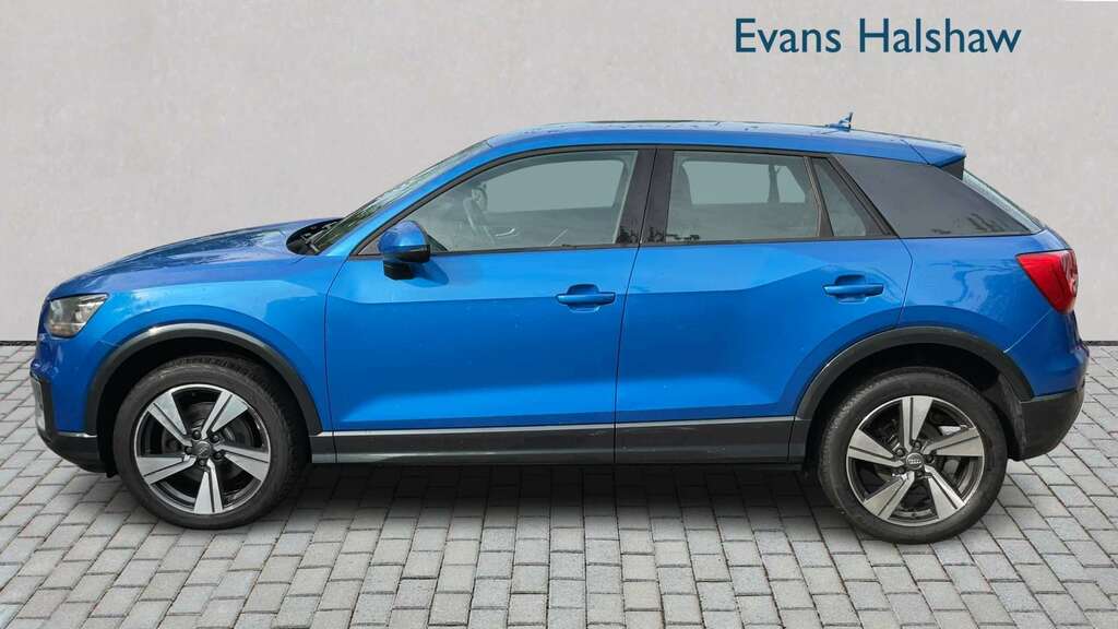 Audi Q2 1.6 Tdi Sport 2017 Blue #3