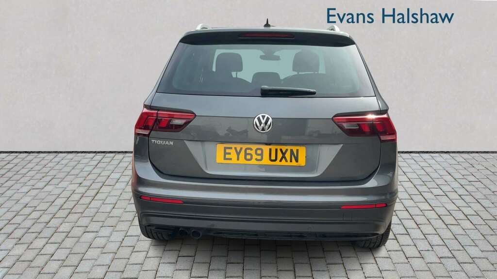 Volkswagen Tiguan 1.5 Tsi Evo 150 Match 2019 EY69UXN Grey #5