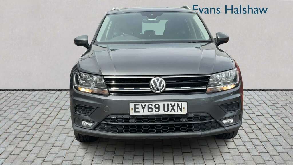 Volkswagen Tiguan 1.5 Tsi Evo 150 Match 2019 EY69UXN Grey #4