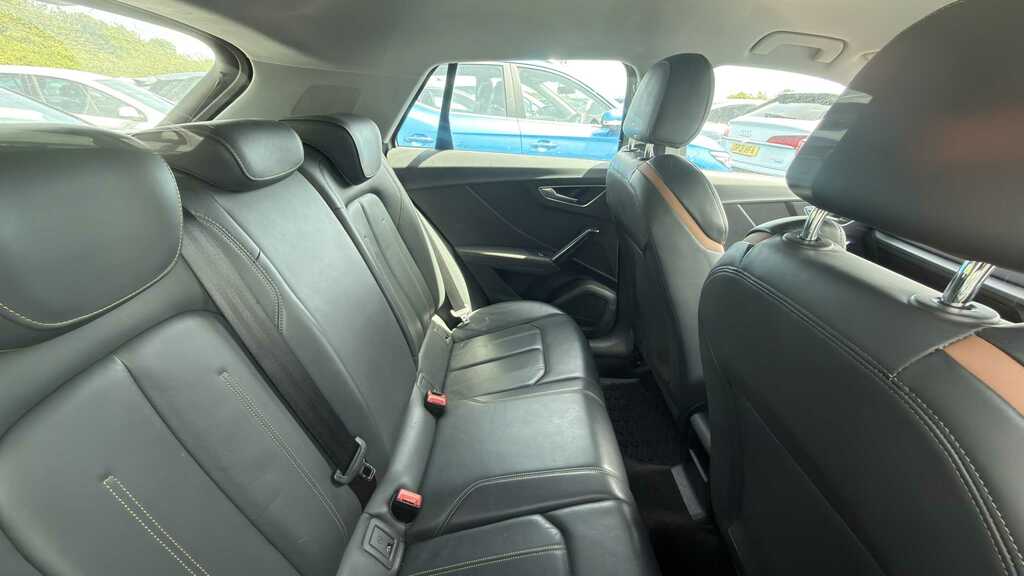 Audi Q2 1.4 Tfsi Edition 1 S Tronic 2017 DY17WLP Grey #4