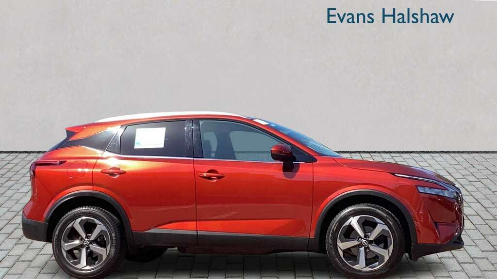 Nissan Qashqai 1.3 Dig-t Mh N-connecta 2024 KE73UYO Red #4