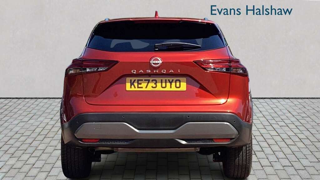 Nissan Qashqai 1.3 Dig-t Mh N-connecta 2024 KE73UYO Red #3