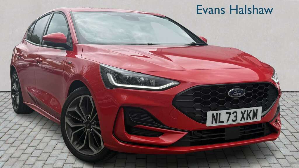 Ford Focus 1.0 Ecoboost Hybrid Mhev St-line X 2023 Red