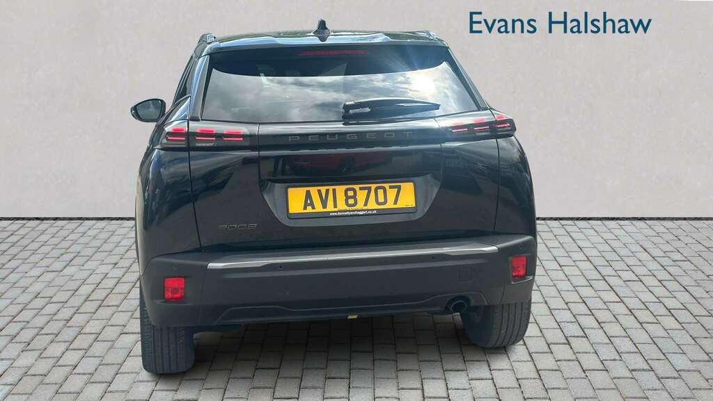 Peugeot 2008 1.2 Puretech Allure 2025 AVI8707 Black #5