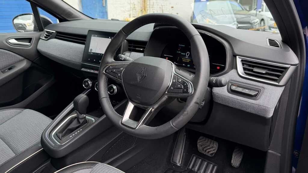 Renault Clio 1.6 E-tech Full Hybrid 145 Techno 2025 JSZ3761 Blue #3