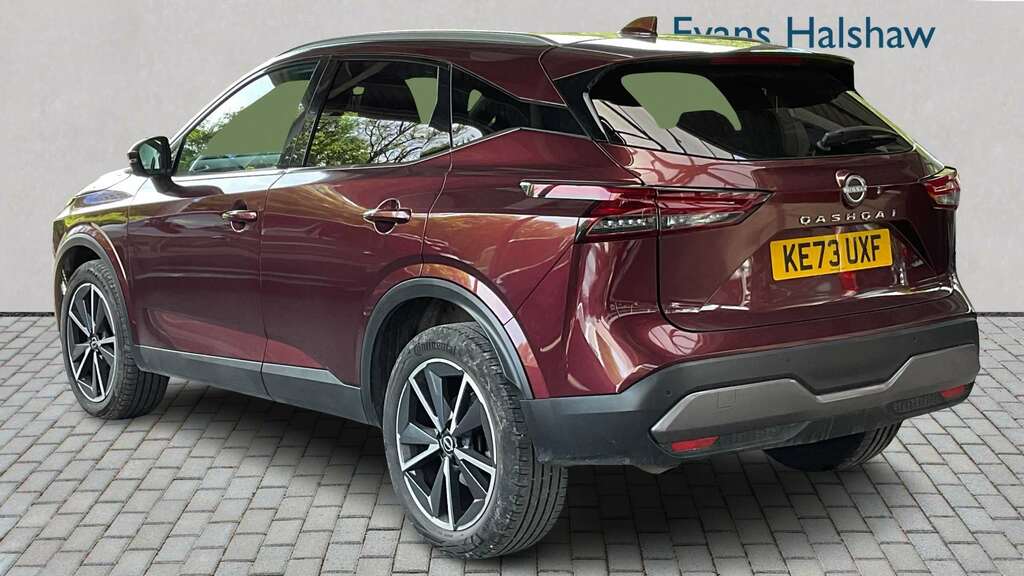 Nissan Qashqai 1.3 Dig-t Mh Tekna 2024 Red