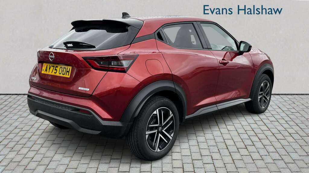 Nissan Juke 1.6 Hybrid N-connecta 2026 AY75ODH Red #5