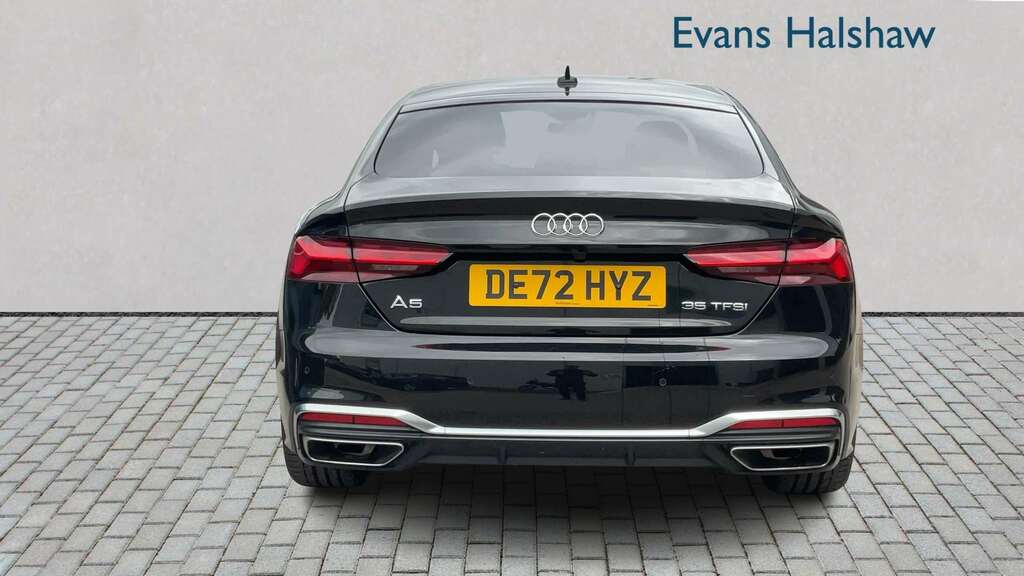 Audi A5 35 Tfsi S Line S Tronic 2022 Black #5