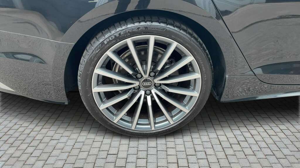 Audi A5 35 Tfsi S Line S Tronic 2022 Black #6