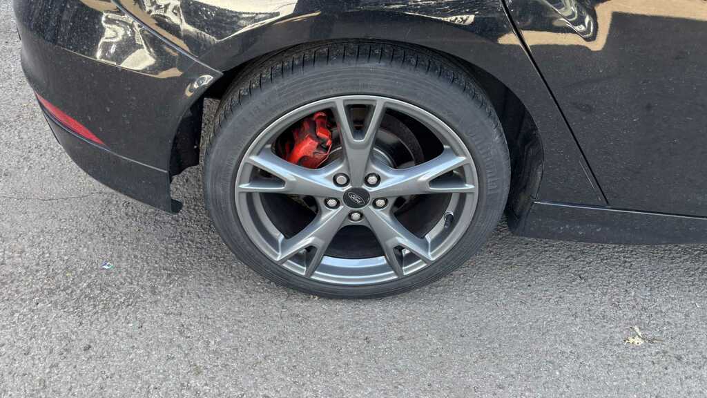 Ford Focus 1.0 Ecoboost 140 St-line X 2018 EY18XPD Black #4
