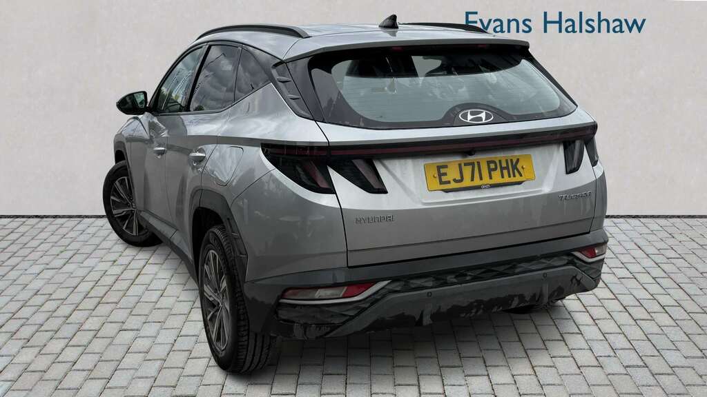 Hyundai Tucson 1.6 Tgdi 48V Mhd Se Connect 2Wd Dct 2021 EJ71PHK Silver #2