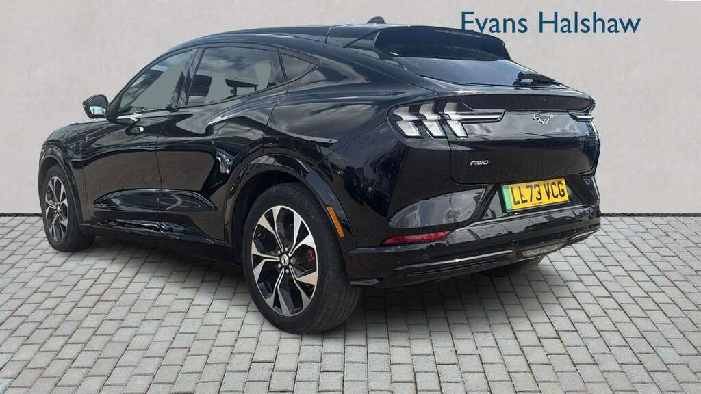 Ford Mustang Mach-E 258Kw Extended Range 91Kwh Awd 2023 LL73VCG Black #2