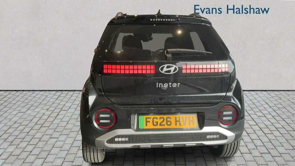 Hyundai Inster 85Kw 02 49Kwh 2026 FG26HVH Black #5