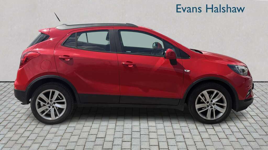 Vauxhall Mokka X 1.6I Design Nav 2017 CX67XBC Red #3
