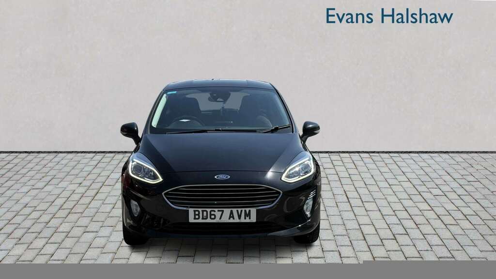 Ford Fiesta 1.1 Zetec 2017 BD67AVM Black #4
