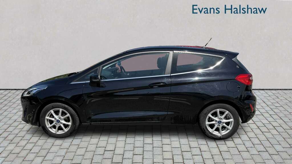 Ford Fiesta 1.1 Zetec 2017 BD67AVM Black #3