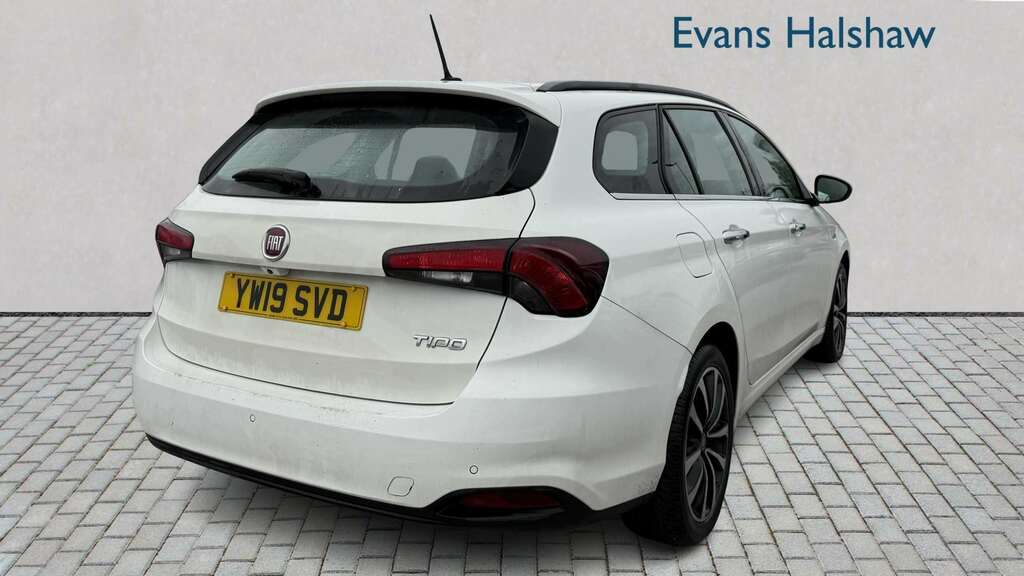 Fiat Tipo 1.6 Multijet Lounge 2019 White #6