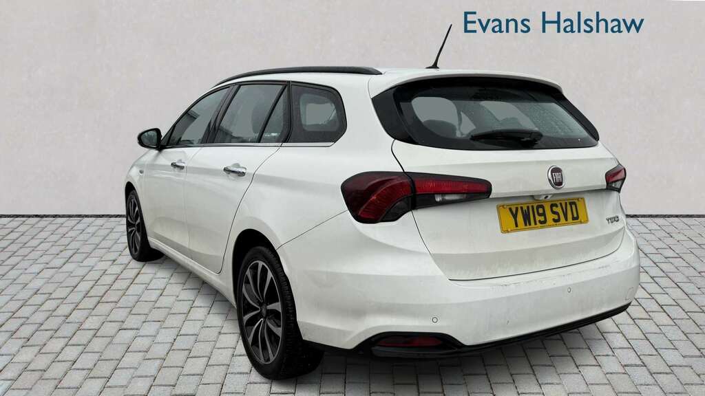 Fiat Tipo 1.6 Multijet Lounge 2019 White #5
