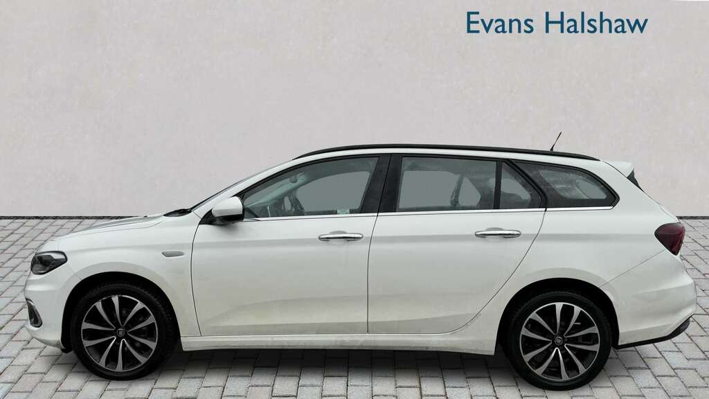 Fiat Tipo 1.6 Multijet Lounge 2019 White #4