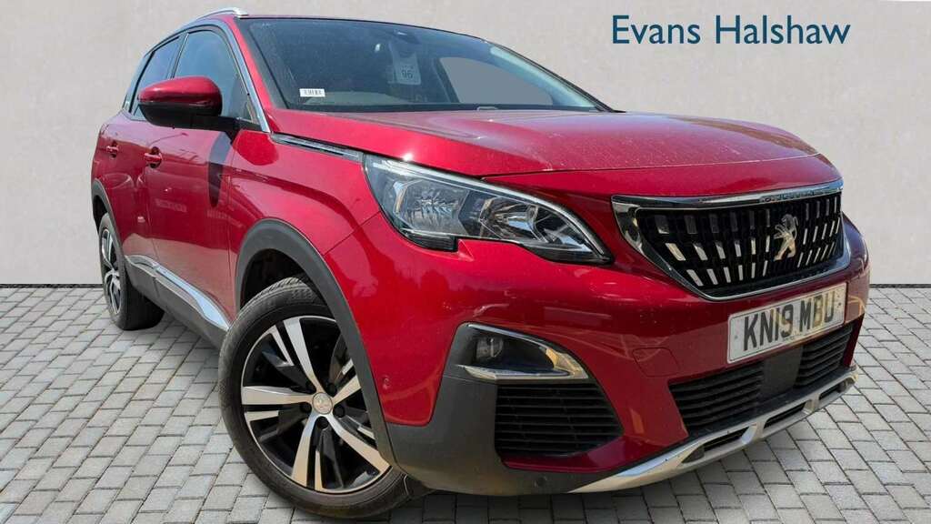 Peugeot 3008 1.2 Puretech Allure 2019 Red