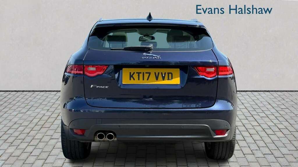 Jaguar F-Pace 2.0D Portfolio Awd 2017 KT17VVD Blue #4